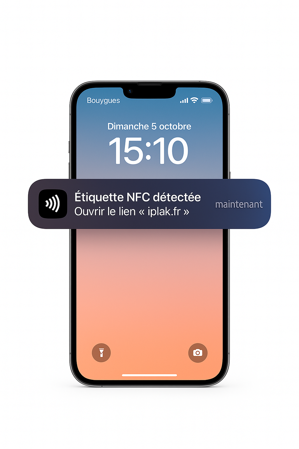 Approchez votre smartphone ou scannez le QR code de votre plaque